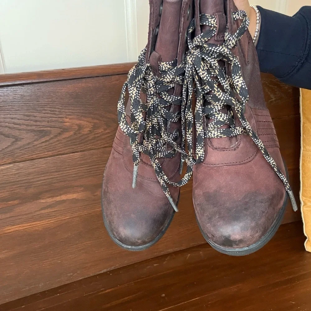 Sorel Burgundy Lace-Up Wedge Boots - Picture 3 of 5